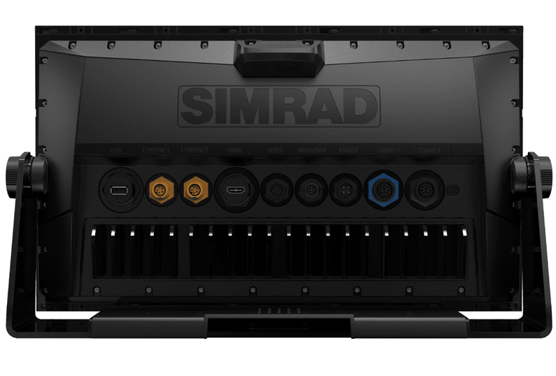 Simrad NSS16 evo3S kaartplotter inclusief 500 euro Simrad spring deal voordeel