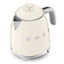 Smeg KLF05CREU mini waterkoker jaren 50 model